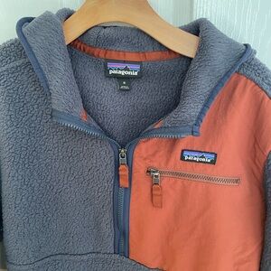 Patagonia Hooded Men’s Retro Pile Pullover